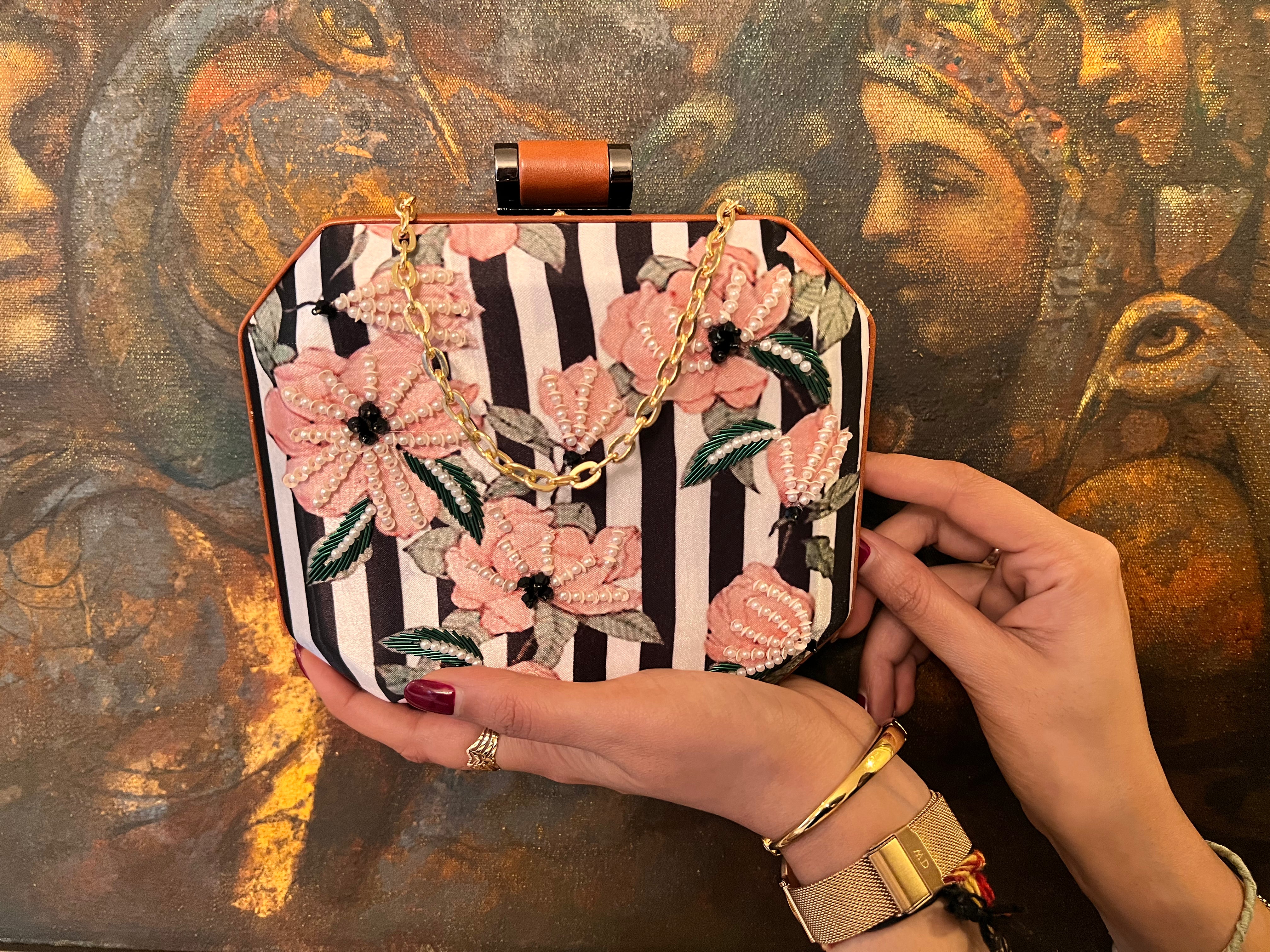 The Adira Elevated Clutch