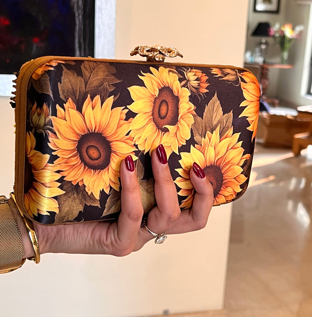 The Alina Opulent Clutch