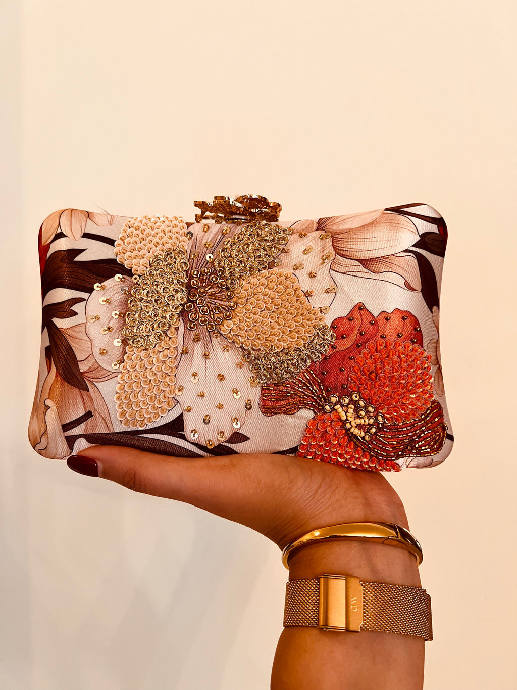 The Elara Statement Clutch