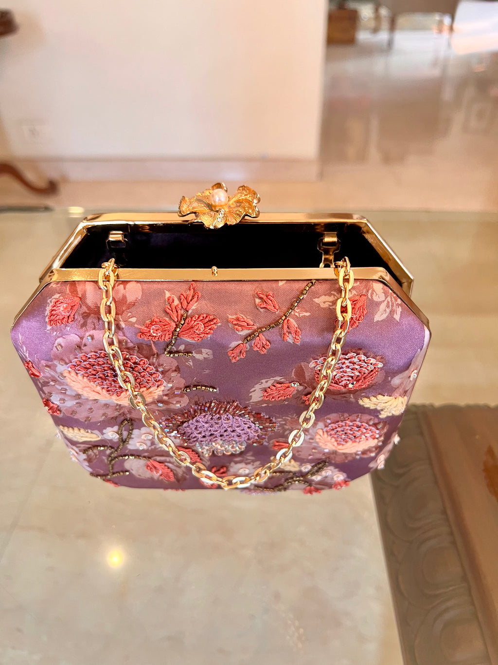 The Esmé Luxe Clutch