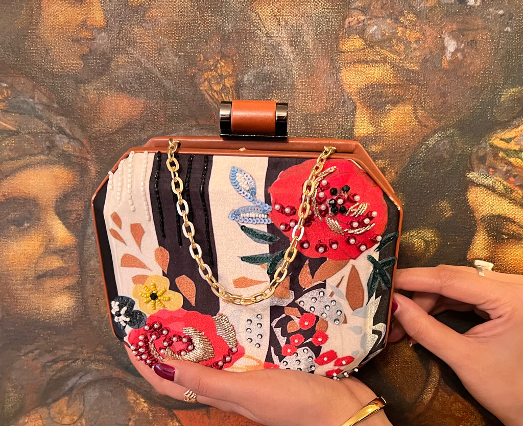 The Evanna Luxe Clutch