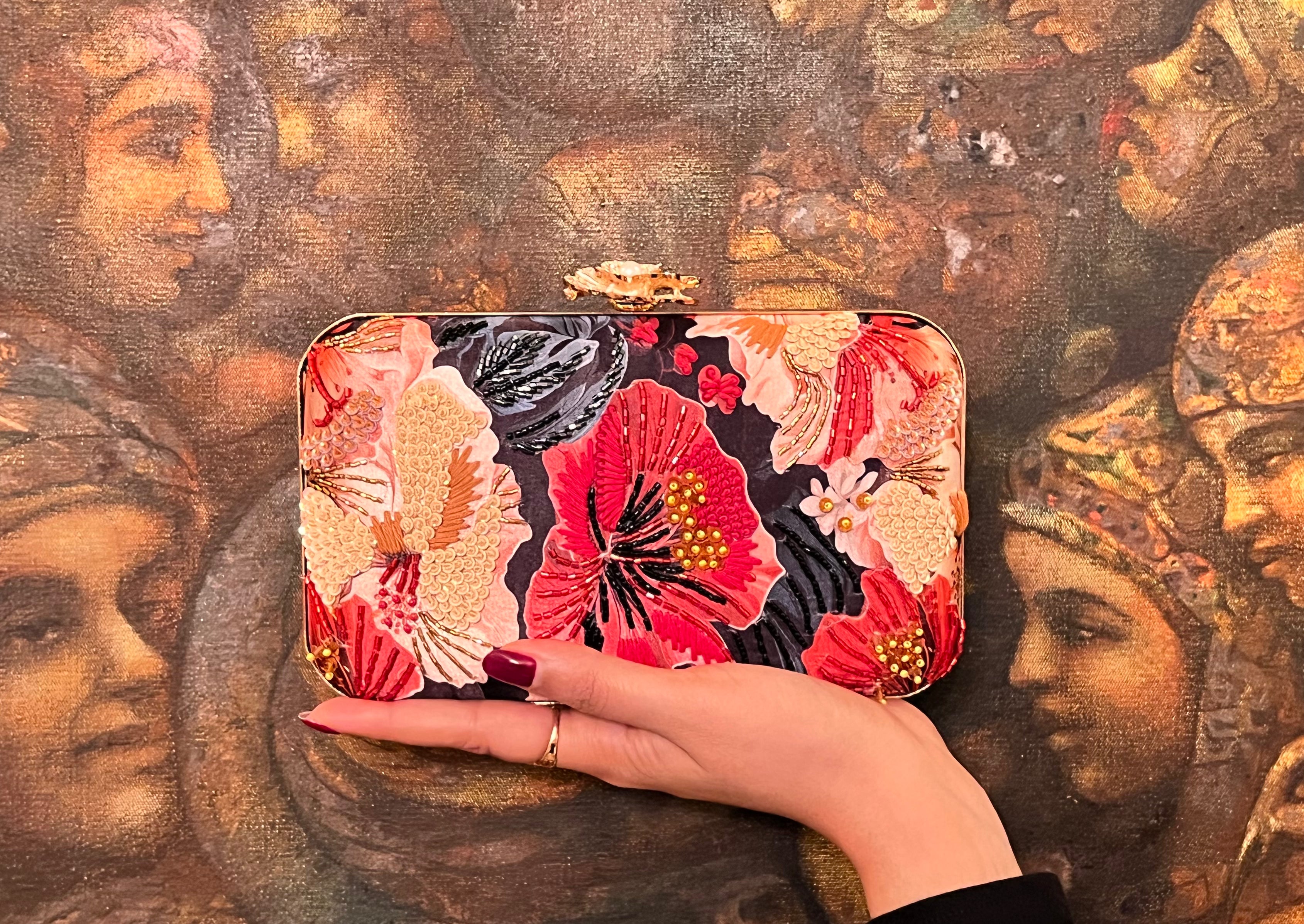 The Leona Luxe Clutch