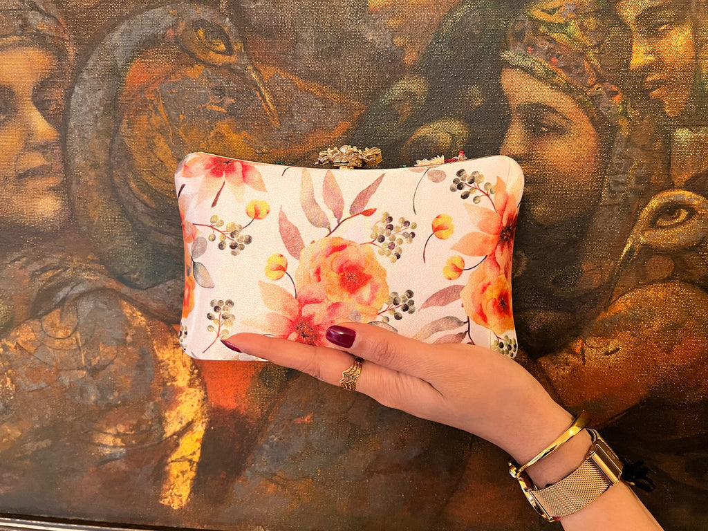 The Liora Luxe Clutch