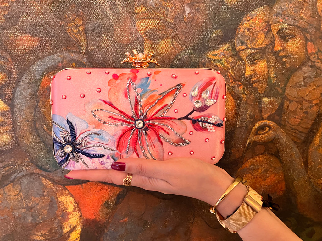 The Ophelia Grand Clutch