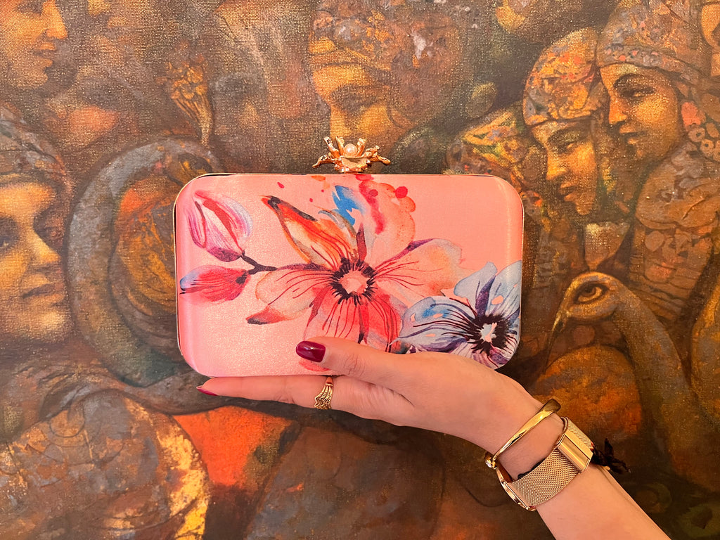 The Ophelia Grand Clutch