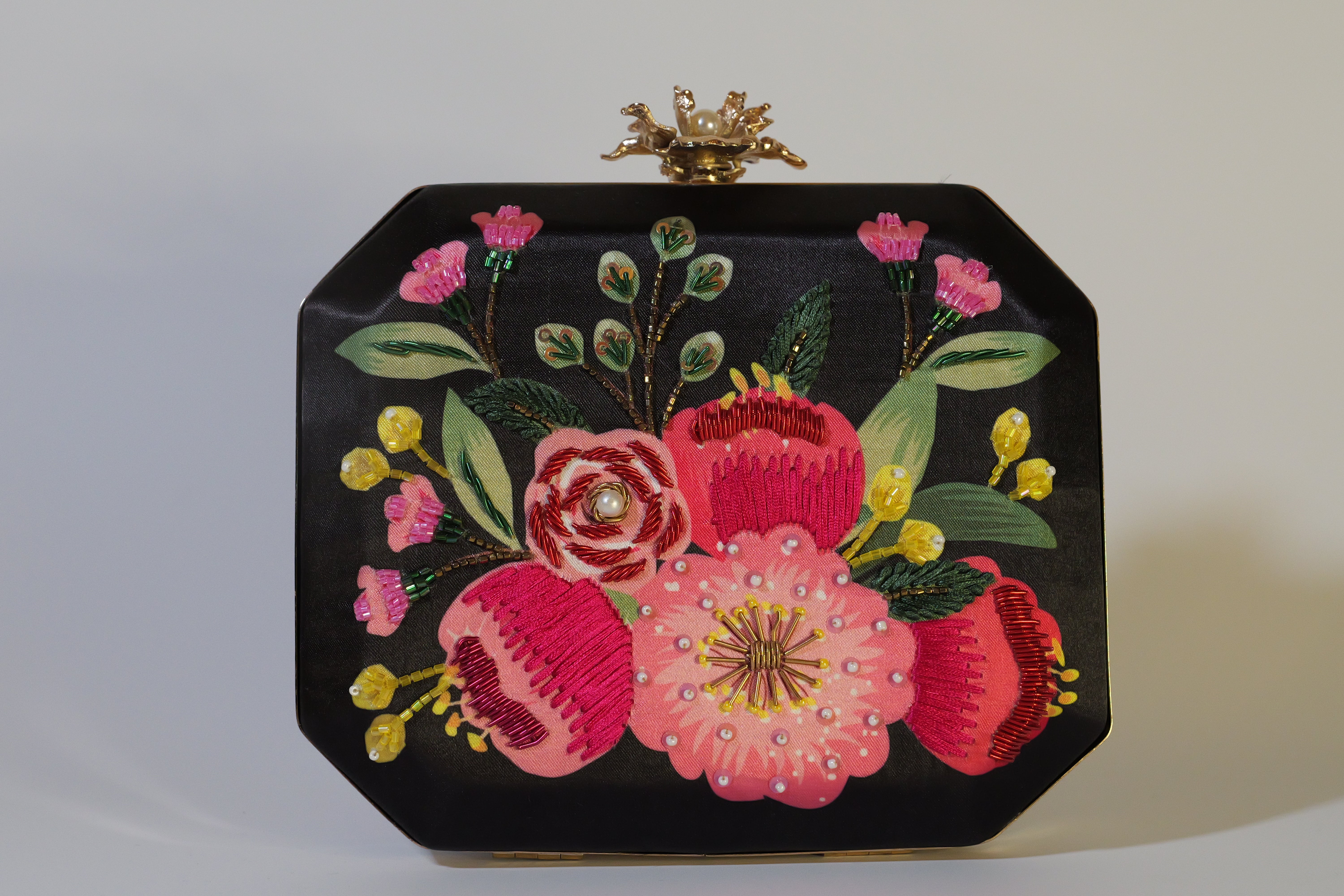 The Seren Gala Clutch