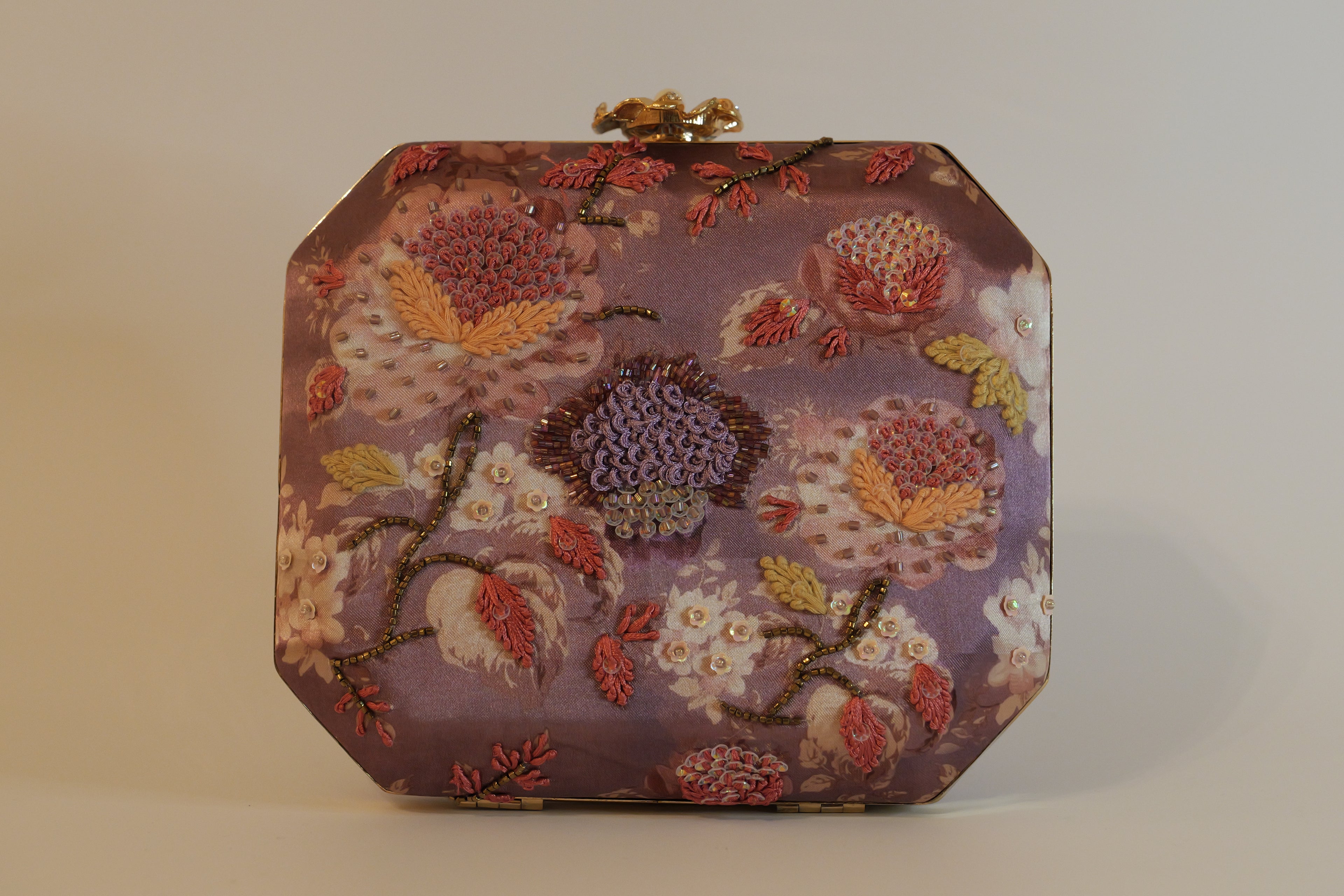 The Esmé Luxe Clutch