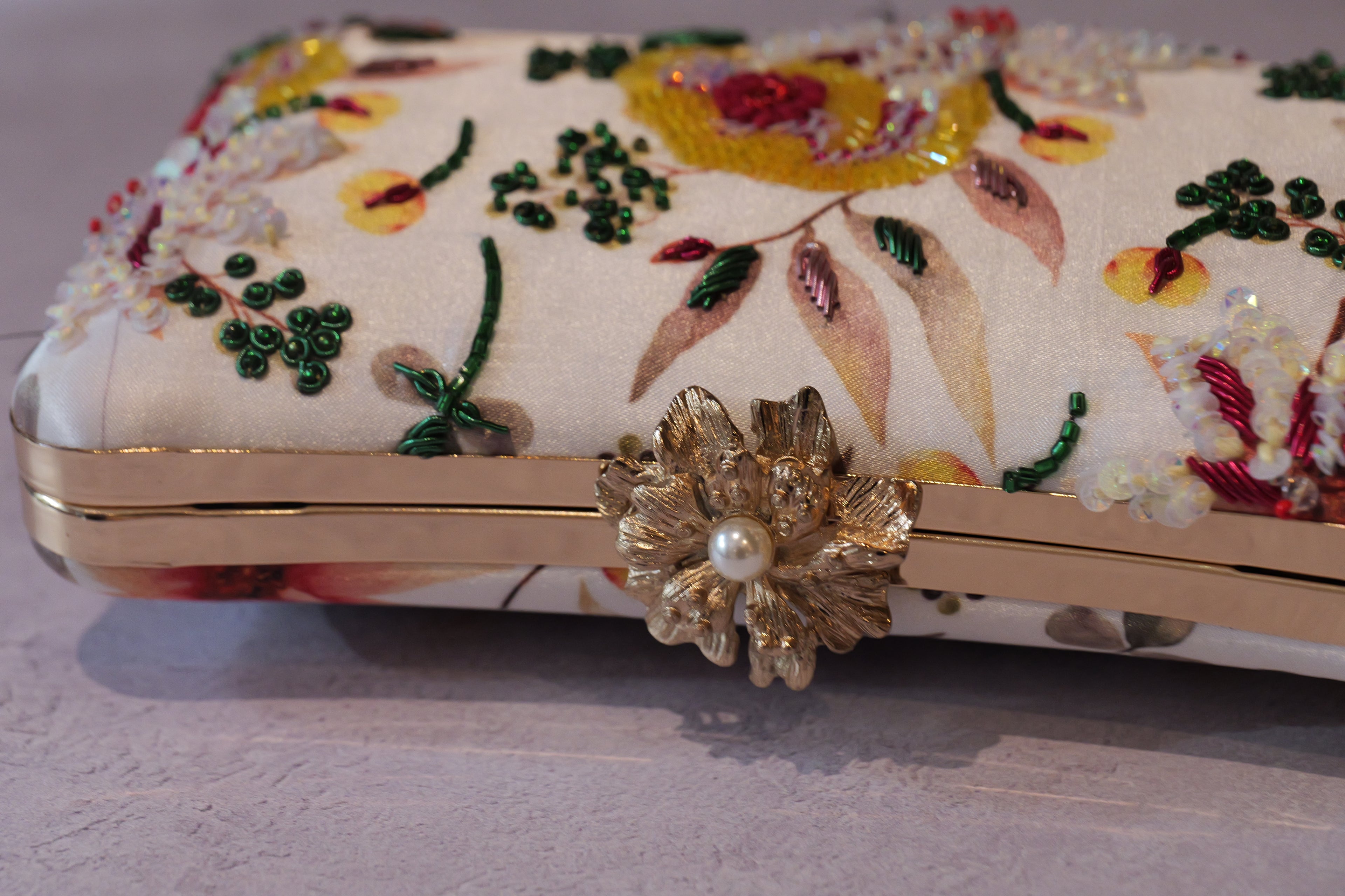 The Liora Luxe Clutch