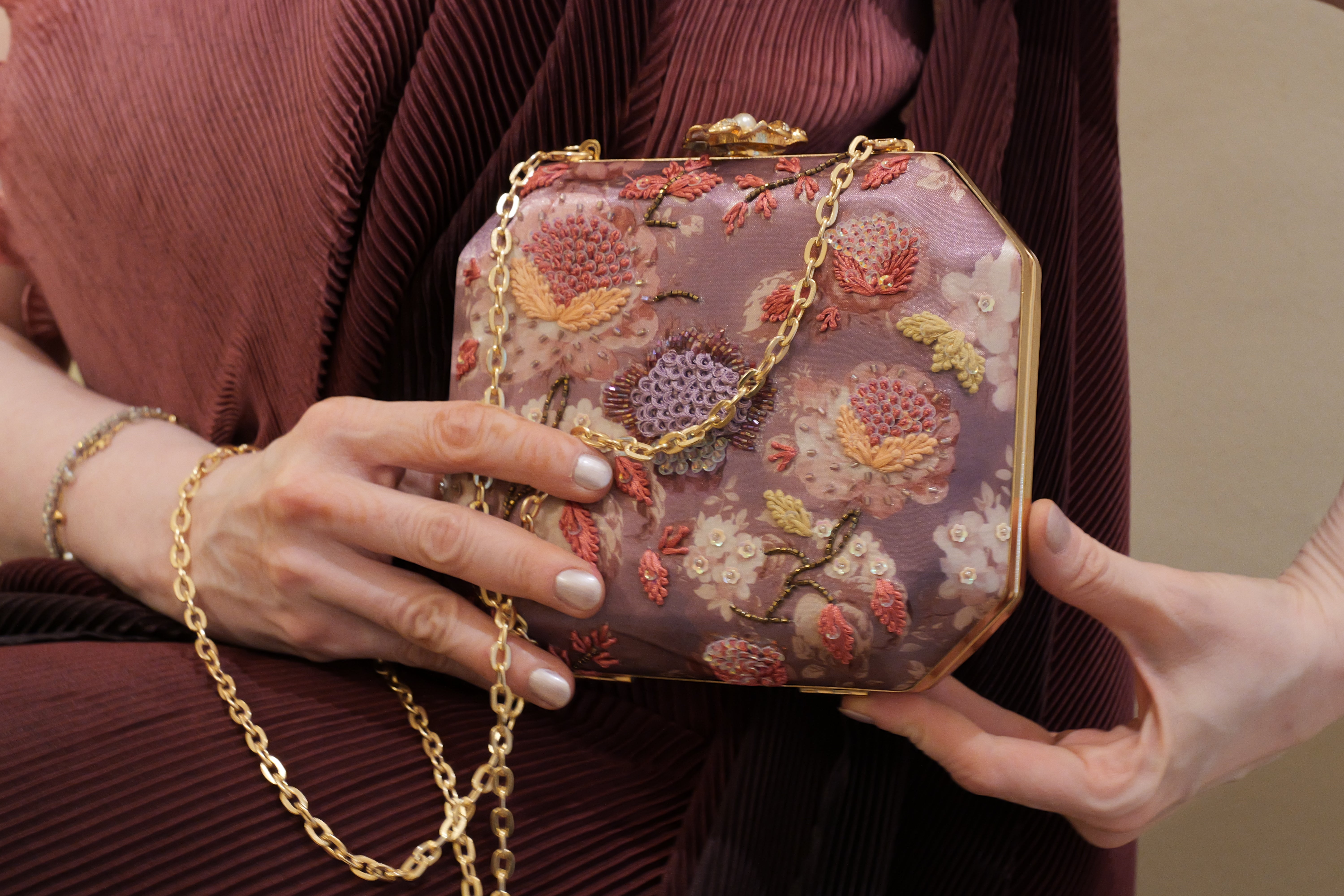 The Esmé Luxe Clutch