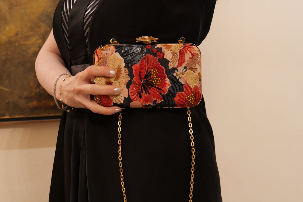 The Leona Luxe Clutch